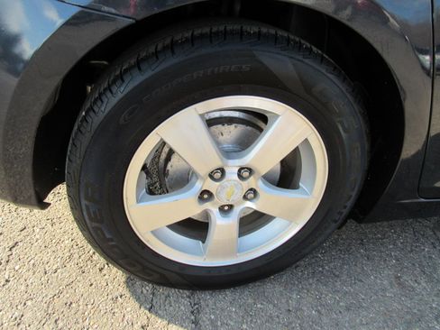 Used 2014 Chevrolet Cruze LT image 10