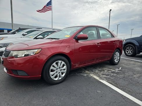 Used 2012 Kia Forte EX FWD image 2