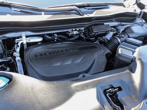 Certified 2025 Honda Ridgeline Sport+ image 25