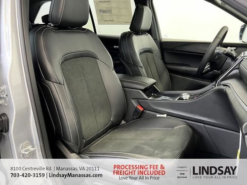 New 2025 Jeep Grand Cherokee Altitude AWD/4WD image 12
