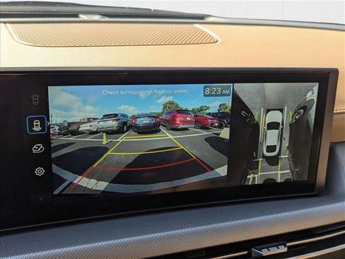 New 2025 Hyundai Sonata Limited image 12