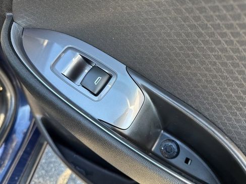 Used 2017 Chevrolet Malibu LT image 45