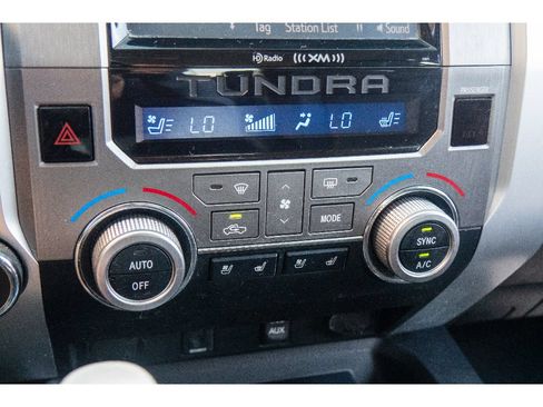 Used 2015 Toyota Tundra Platinum AWD/4WD image 26