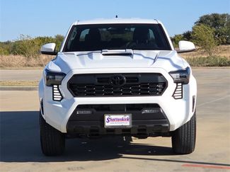 Used 2024 Toyota Tacoma TRD Sport video 2