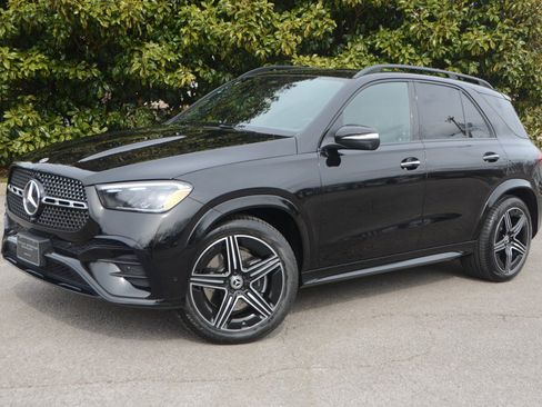 Used 2025 Mercedes-Benz GLE 350 4MATIC w/ AMG Line Exterior image 10