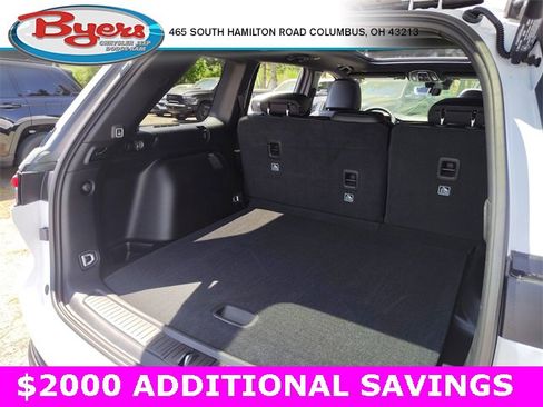 New 2025 Jeep Grand Cherokee Limited w/ Black Appearance Package image 35