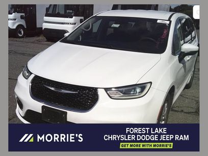 Used 2023 Chrysler Pacifica Touring-L