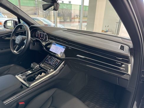 Used 2025 Audi Q7 3.0T Premium Plus image 52