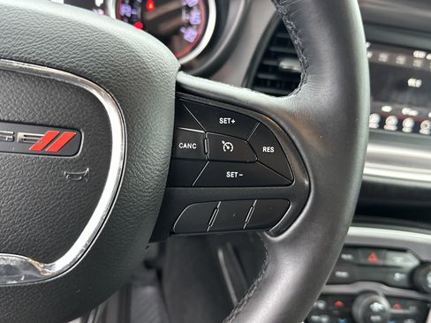 Used 2019 Dodge Challenger SXT image 16