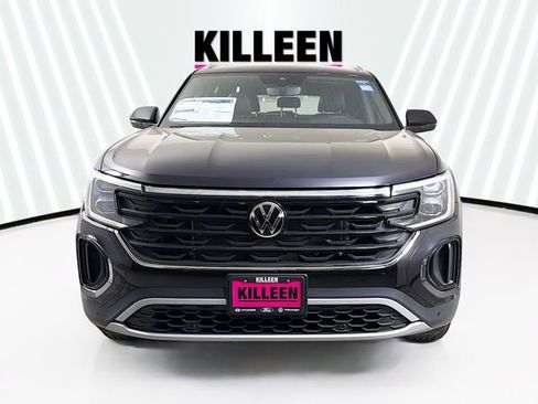 New 2026 Volkswagen Atlas Cross Sport SE FWD image 2