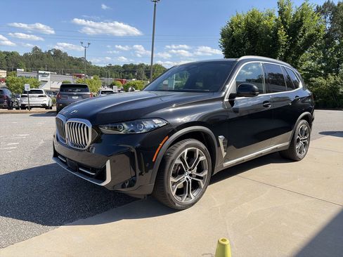 Certified 2026 BMW X5 xDrive40i AWD/4WD image 4