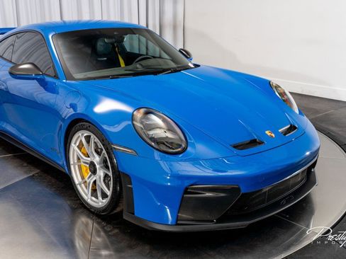 Used 2025 Porsche 911 GT3 image 2