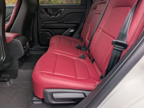 New 2026 Lincoln Corsair Reserve image 12