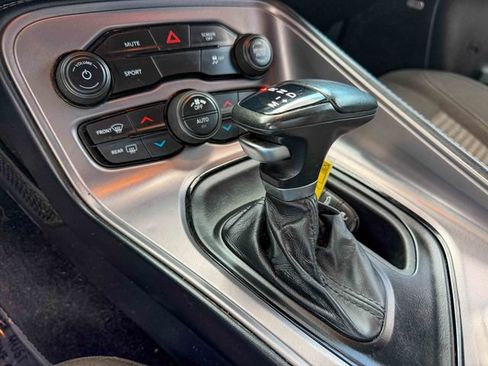 Used 2023 Dodge Challenger SXT RWD image 14