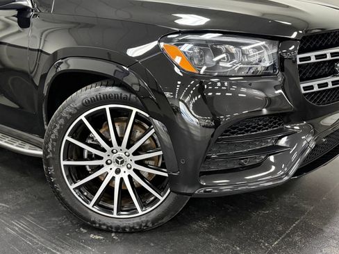 Used 2023 Mercedes-Benz GLS 450 4MATIC image 4