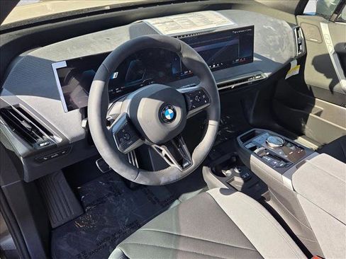 New 2026 BMW iX xDrive60 w/ M Sport Package AWD/4WD image 3
