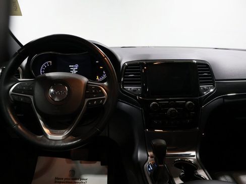 Certified 2021 Jeep Grand Cherokee Limited w/ Luxury Group II image 19