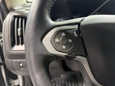 Used 2021 Chevrolet Colorado LT w/ Fleet Safety Package image 16