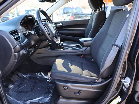 Used 2022 Dodge Durango SXT image 17
