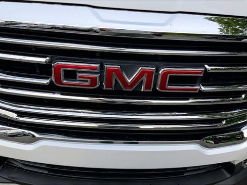 Used 2022 GMC Terrain SLT AWD/4WD image 5