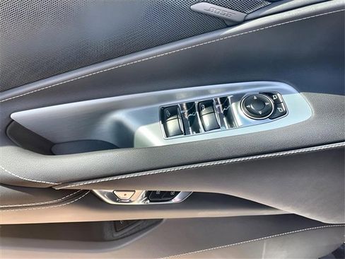 Used 2025 Chevrolet Corvette Stingray Convertible w/ 1LT image 13