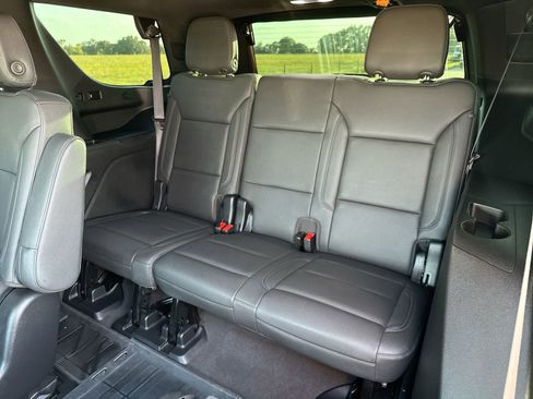 Used 2024 Chevrolet Tahoe LT w/ Luxury Package AWD/4WD image 23