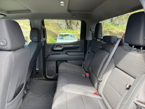 Used 2024 GMC Sierra 1500 Elevation AWD/4WD image 5