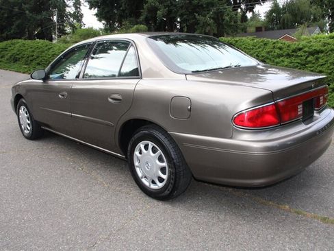 Used 2003 Buick Century Custom FWD image 4