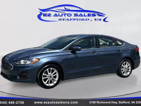 Used 2019 Ford Fusion SE FWD image 9