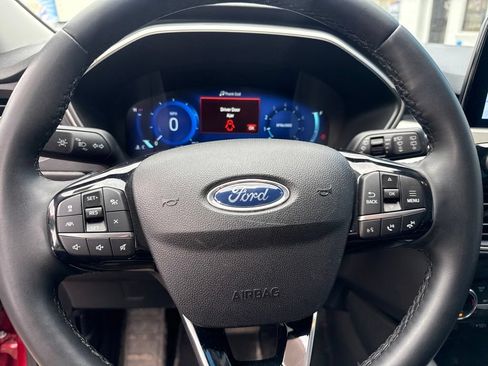 Used 2022 Ford Escape SEL w/ Technology Package AWD/4WD image 25
