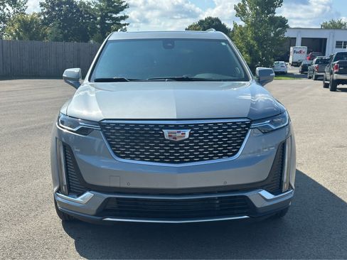 Used 2024 Cadillac XT6 Premium Luxury w/ LPO, Floor Liner Package AWD/4WD image 2