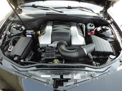 Used 2014 Chevrolet Camaro SS w/ RS Package image 18