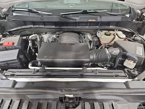 Used 2019 Chevrolet Silverado 1500 LT Trail Boss AWD/4WD image 35