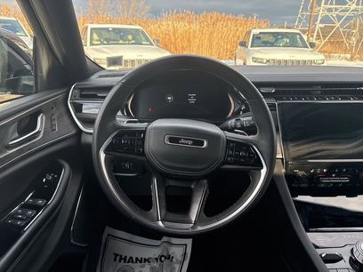 Certified 2023 Jeep Grand Cherokee Overland w/ Luxury Tech Group IV