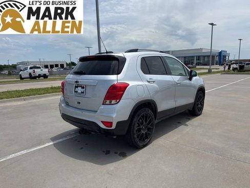 Used 2022 Chevrolet Trax LT w/ Sport Edition AWD/4WD image 5