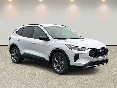 New 2026 Ford Escape ST-Line w/ Tech Pack #1 image 3