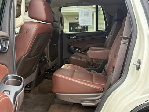 Used 2015 Chevrolet Tahoe LTZ AWD/4WD image 10