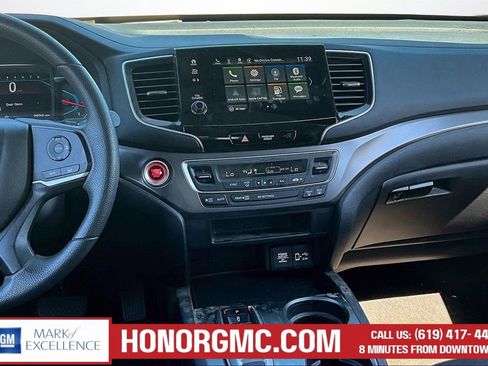 Used 2021 Honda Passport Sport image 9