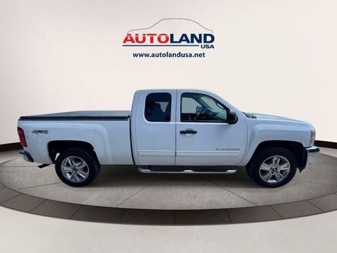 Used 2013 Chevrolet Silverado 1500 LT w/ All-Star Edition AWD/4WD image 3