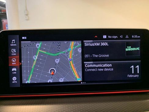 Used 2022 BMW 540i xDrive w/ M Sport Package image 30