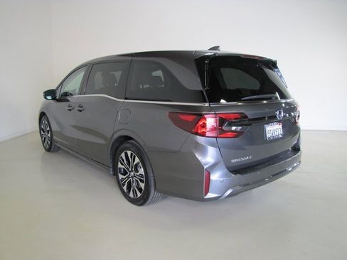 Certified 2025 Honda Odyssey Elite image 21