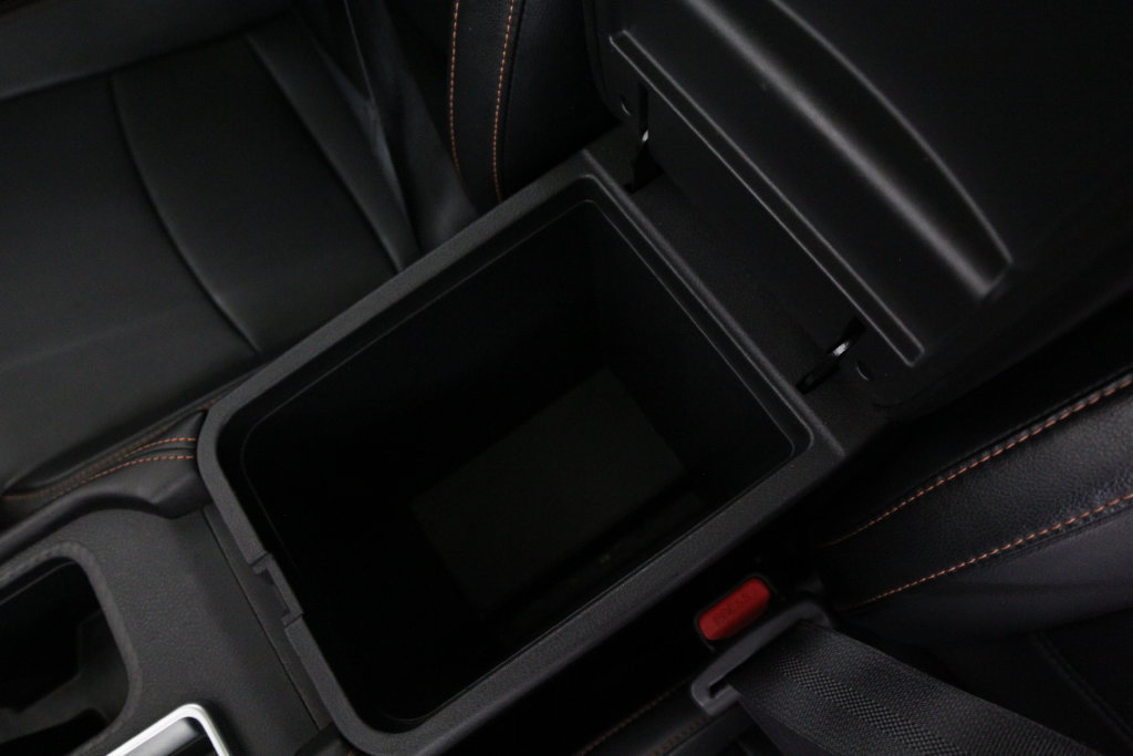 Used 2022 Nissan Sentra SR w/ SR Premium Package FWD image 31