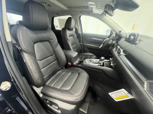 New 2025 MAZDA CX-5 Carbon Edition image 12