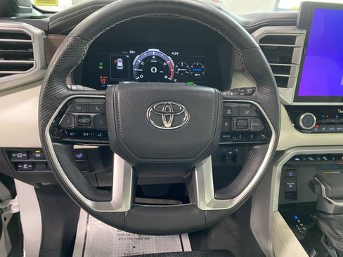 Used 2023 Toyota Sequoia Capstone AWD/4WD image 24