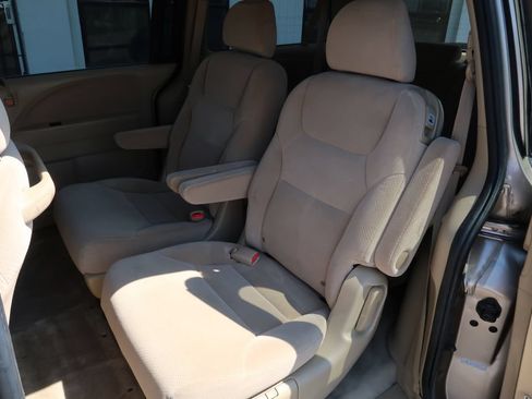 Used 2007 Honda Odyssey LX image 7
