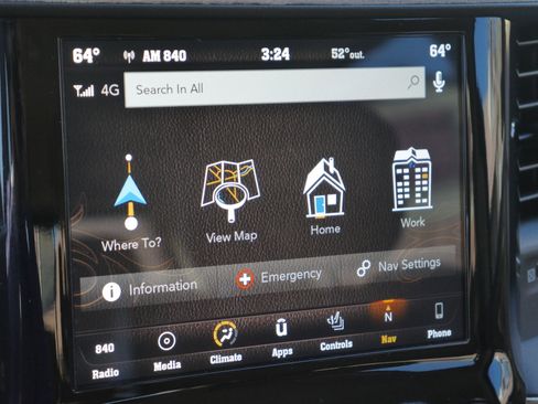 Used 2019 RAM 1500 Limited w/ Body Color Bumper Group image 12