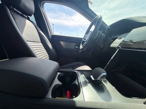 Used 2024 Land Rover Discovery Sport Dynamic SE AWD/4WD image 21
