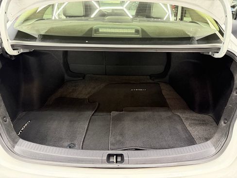 Used 2020 Toyota Corolla XLE w/ Carpet Mat Package (TMS) FWD image 41