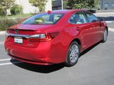 Used 2018 Lexus ES 300h image 3