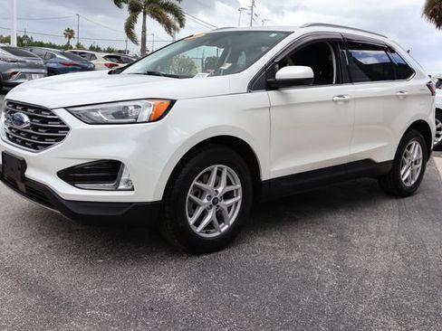 Used 2021 Ford Edge SEL w/ Convenience Package AWD/4WD image 4